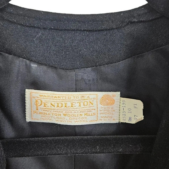 Pendleton Women's Size 10 (M) Black Virgin Wool Jacket Vintage 6 Button Cropped - Picture 4 of 8